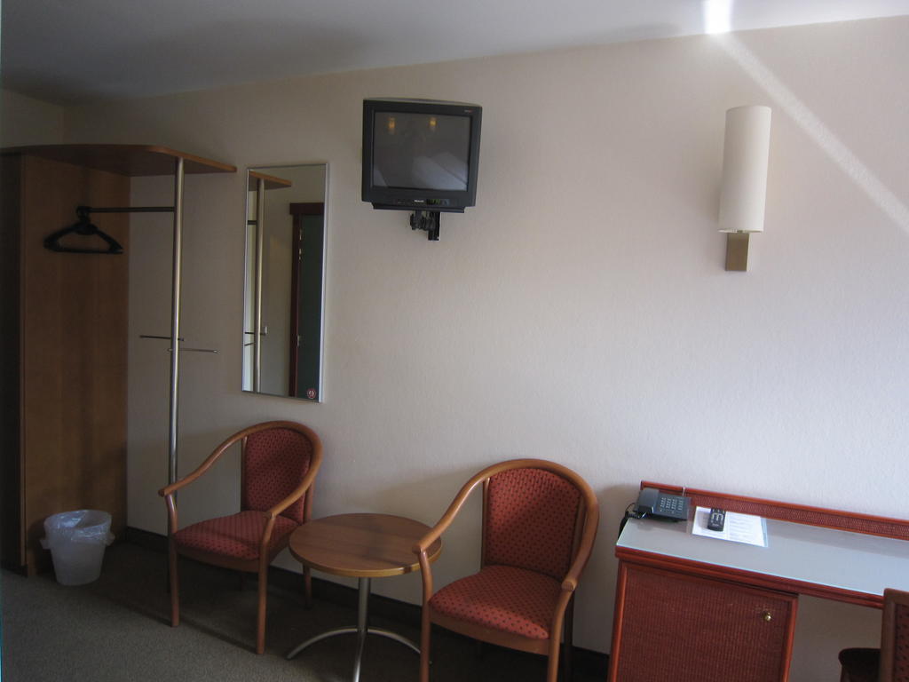 Hotel De Vrede Diksmuide Luaran gambar