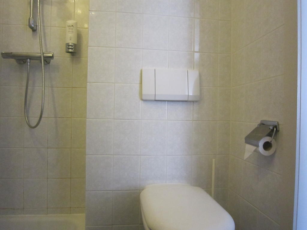 Hotel De Vrede Diksmuide Luaran gambar